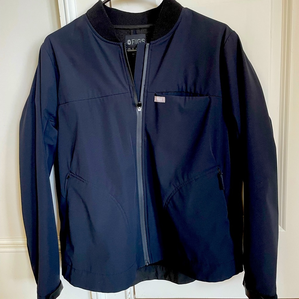 Figs, Large, Black Kilimo Jacket